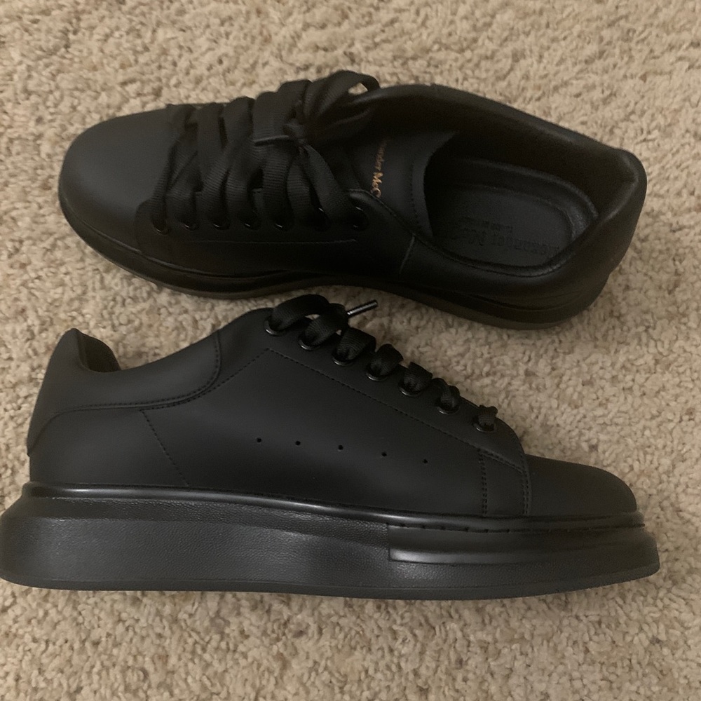 Alexander McQueen size 45